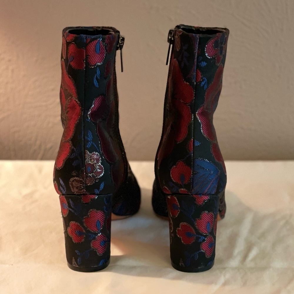 Marc Fisher Grazie Booties - Size 5.5 - image 6